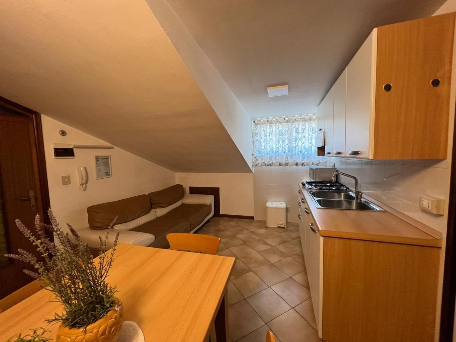 Mansarda 7 Trilocale, Bafile241 - 2' Piano No Ascensore - Adria Holiday Jesolo - Family Apartment Exterior foto
